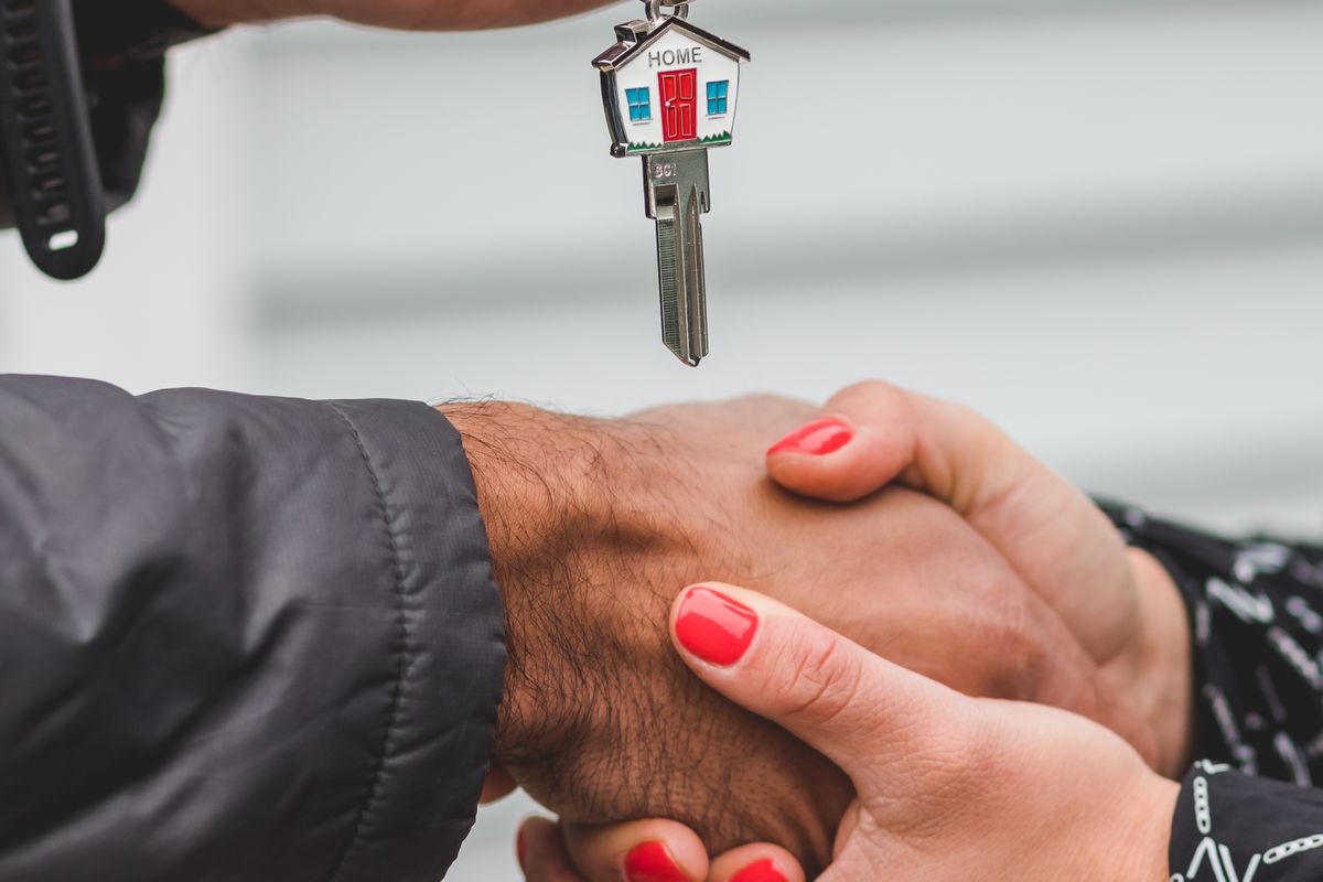 Handing over the keys to a Cape Town property